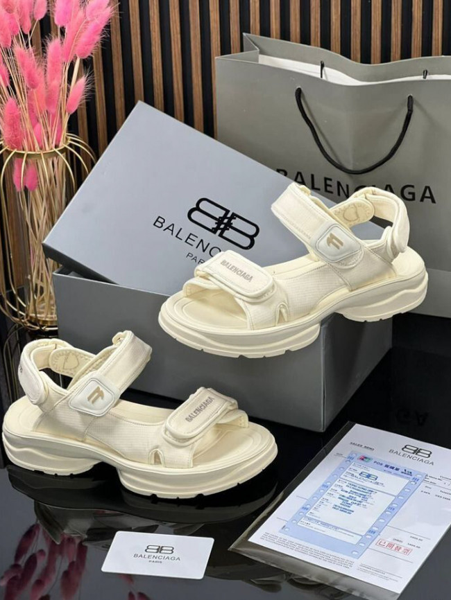 Сандали Balenciaga