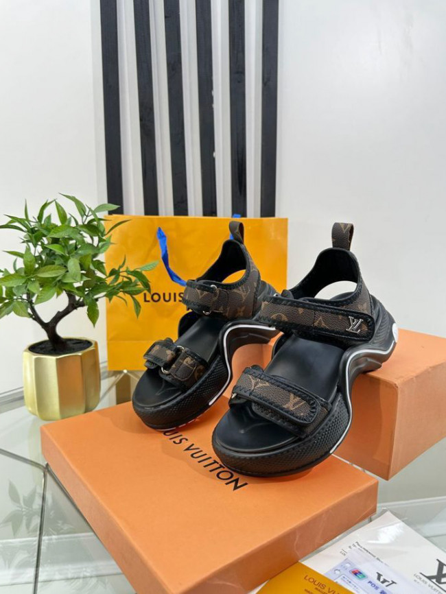 Сандали Louis Vuitton